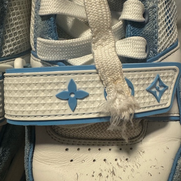 Louis Vuitton Trainer Low ‘Velcro Strap - Light Blue Monogram Denim’ - Picture 10 of 12